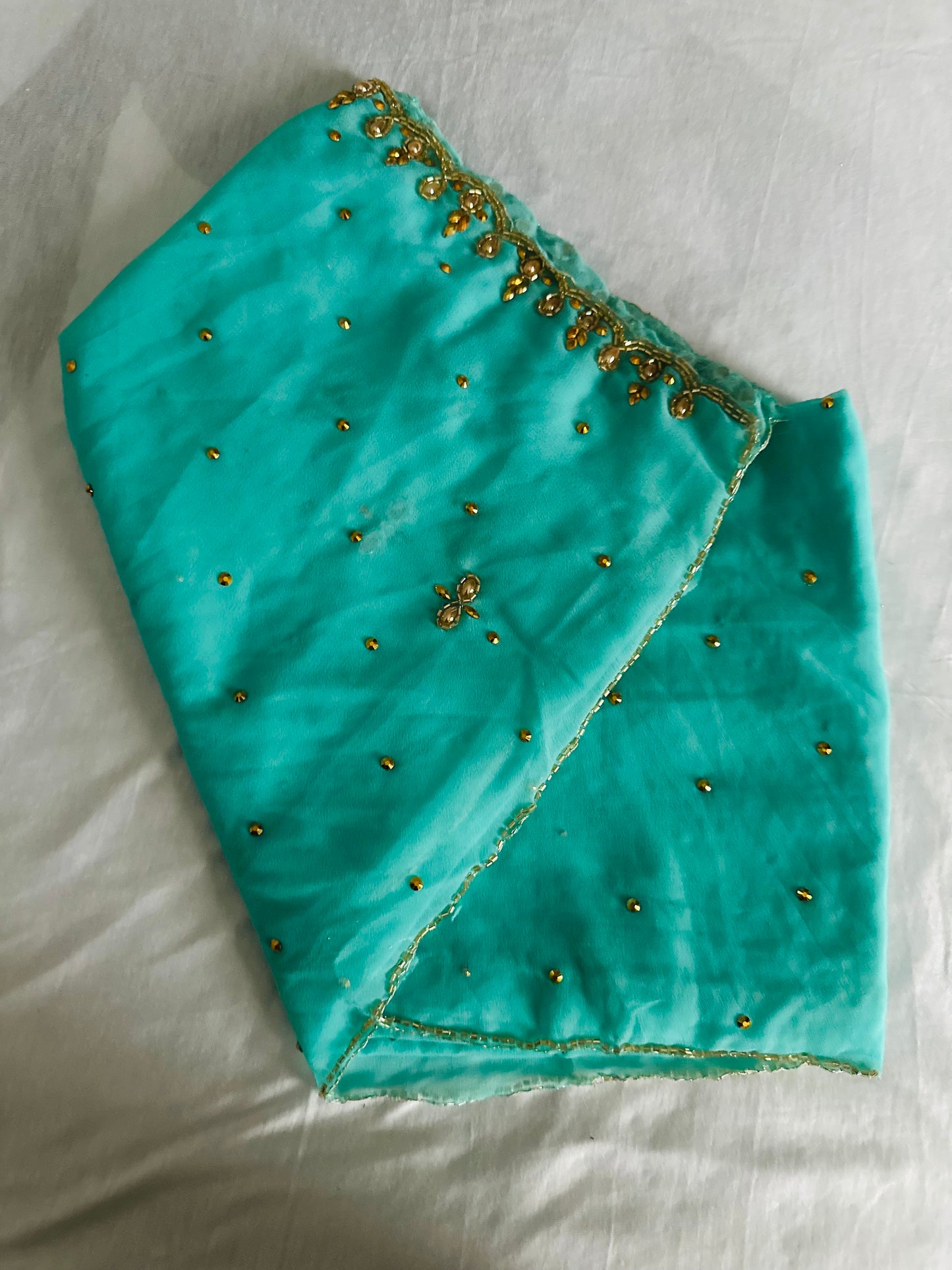 Stone scarves
