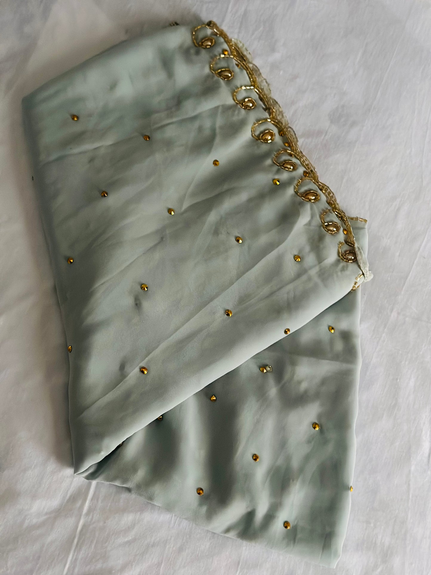 Stone scarves