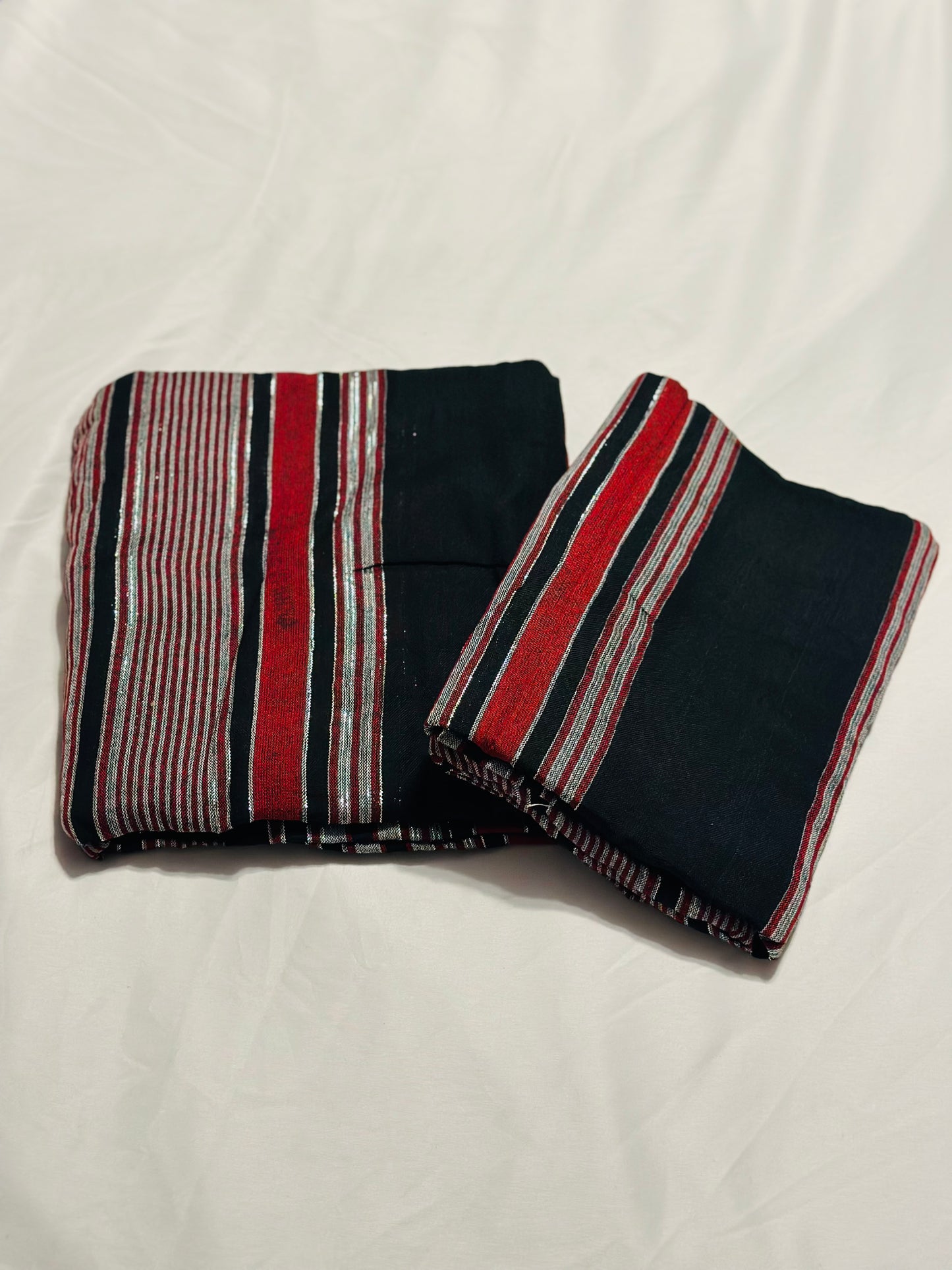 Guntina fabric